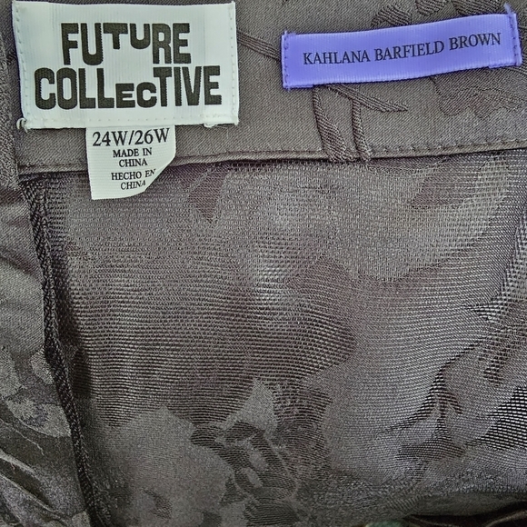 Future Collective Black Organza Puff Sleeve Crop Top - Picture 10 of 11